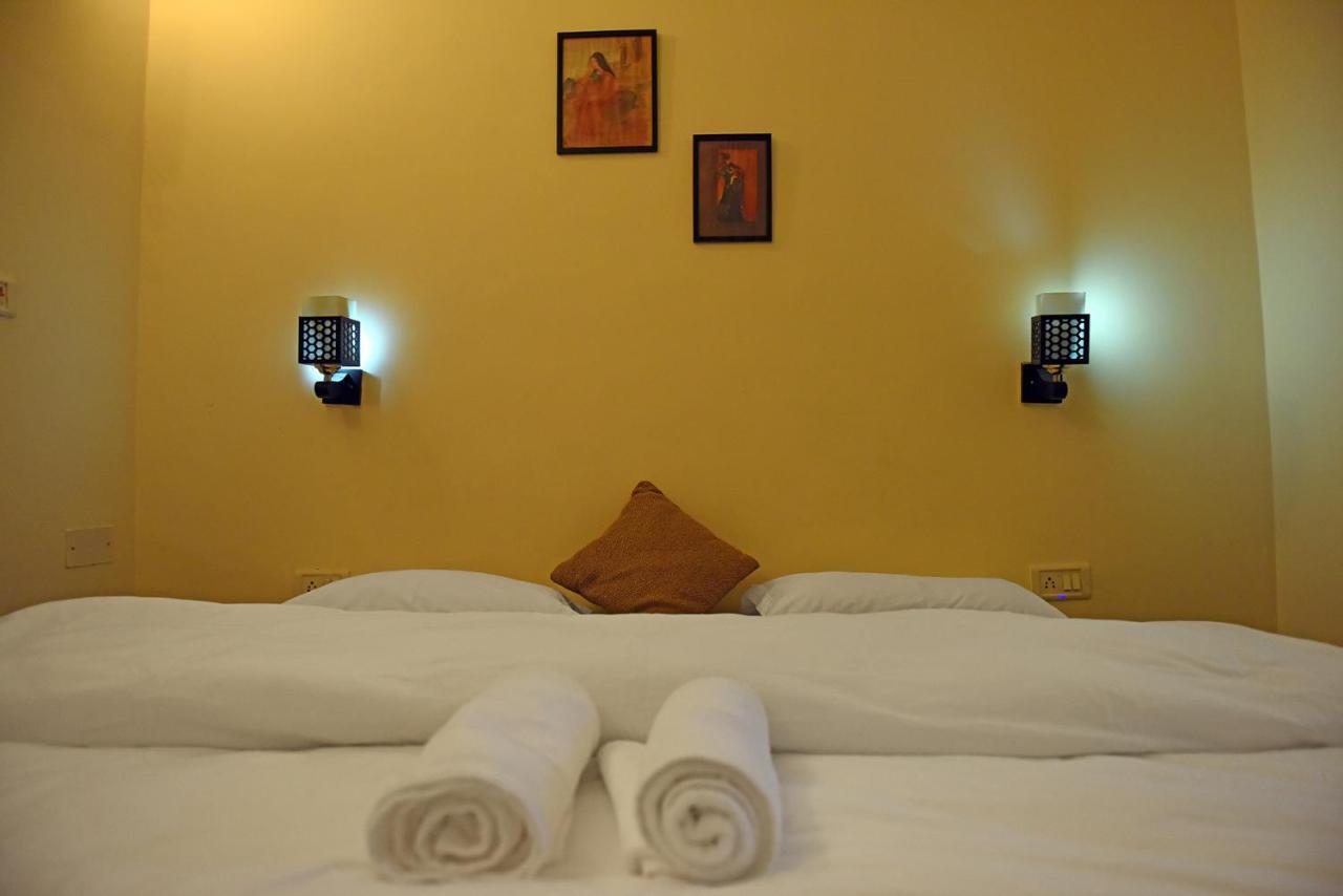 Patnimal Guesthouse Haridwār Extérieur photo